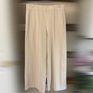 Jones & Co. wide-leg ankle pants. Substantial knit with stretch. Size M.